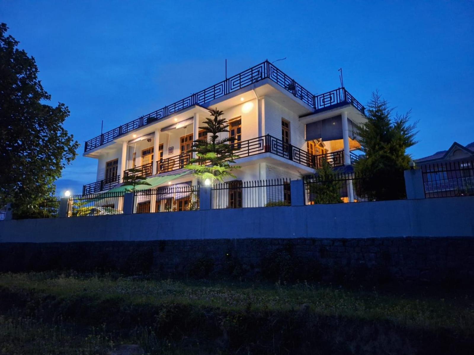 La Maison - A Boutique Bed And Breakfast Bir  Ngoại thất bức ảnh